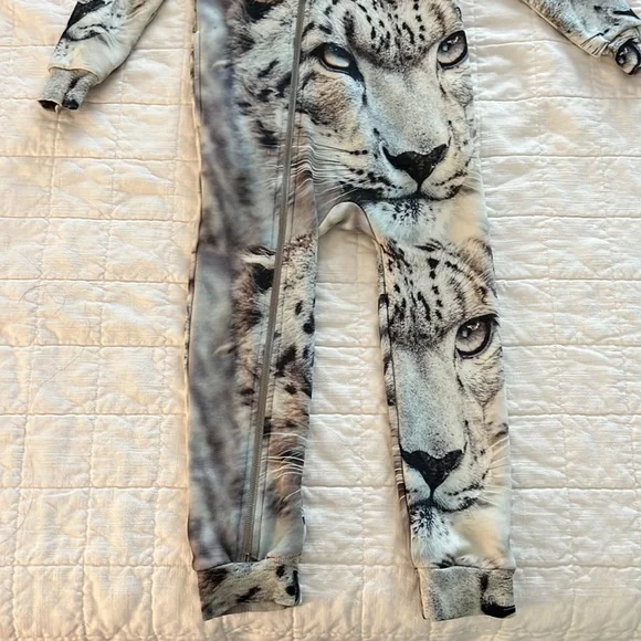 Romy loves Lulu snow leopard hooded romper 4t nwt